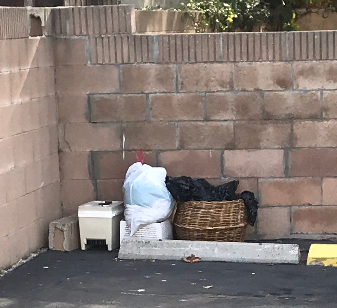 2017-12-11 Debris Pic 2 Stall 17 at 1522 Hi Point